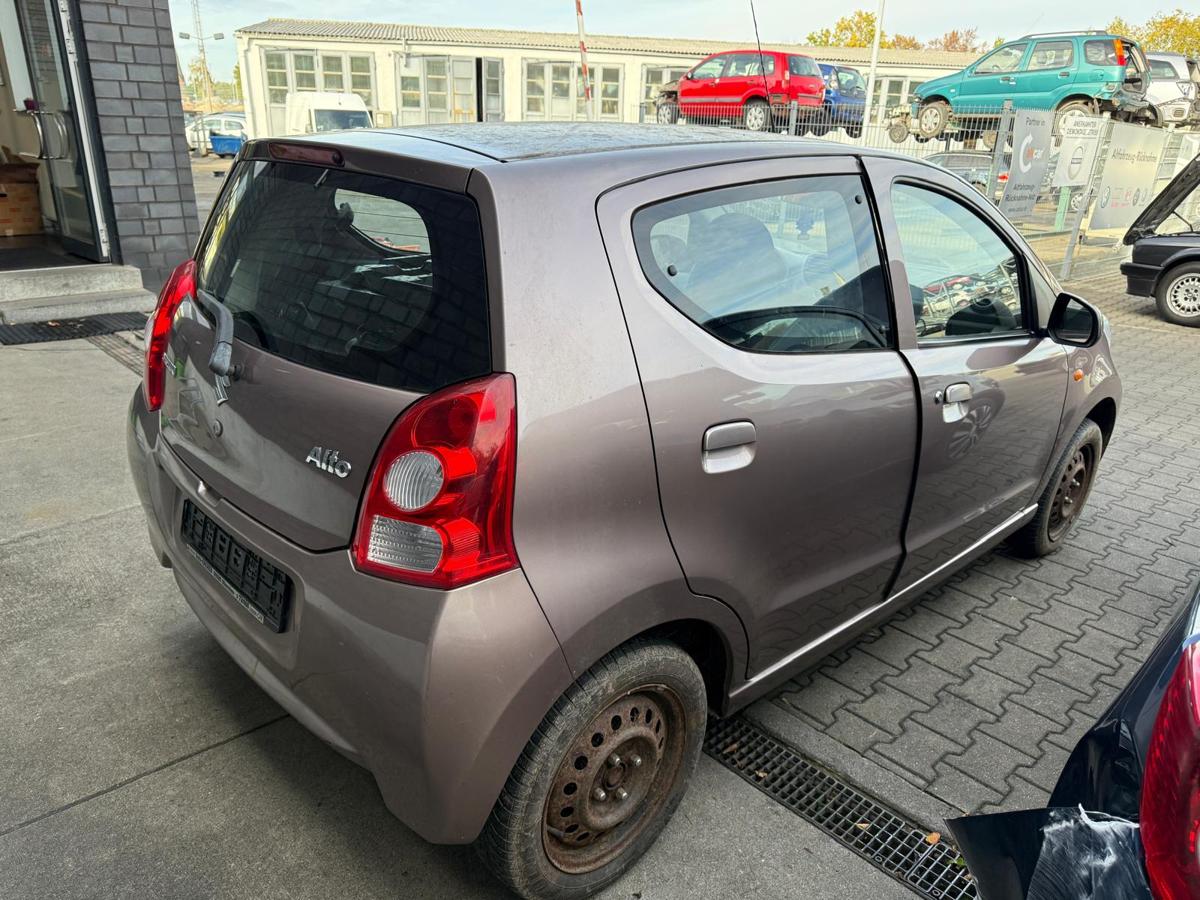 Suzuki Alto GF original Rücklicht Rückleuchte Heckleuchte links BJ09